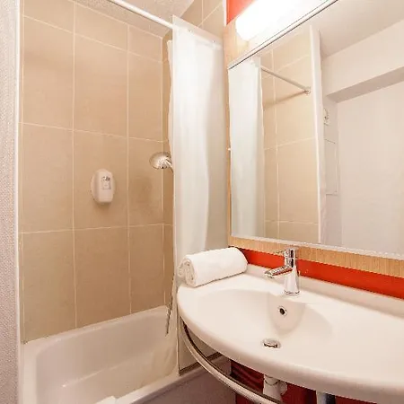 Evry 2 Hotel