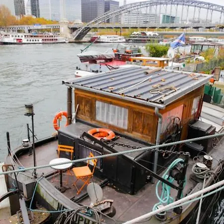 Bateau-hôtel Péniche - Le Nénuphar Paris