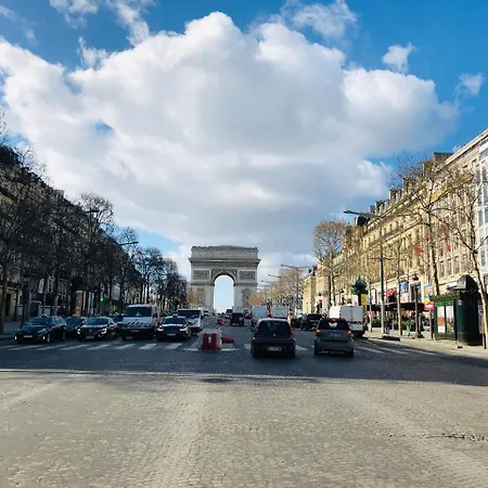 Appartement 21a Marechal Foch Avenue Champs-elysees