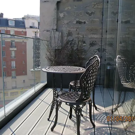 Eiffel Mademoiselle Hotel 4*
