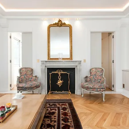 Apartment Luxury Montaigne *