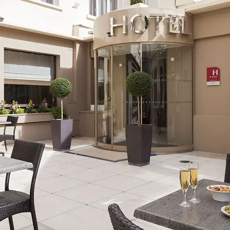 Hotel Timhotel Opéra Blanche Fontaine Paris