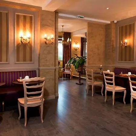 De L'empereur 3* Paris