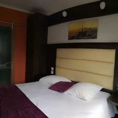 Parc Hotel 3*