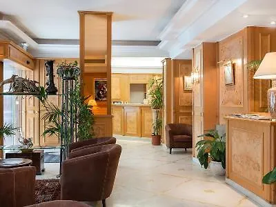 Princesse Caroline Hotel Paris
