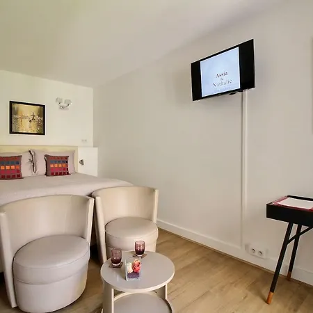 Couette-café Assia & Nathalie - Luxury Marais *