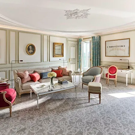 Hotel Le Meurice - Dorchester Collection Paryż