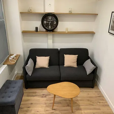 Nice 1 Bedroom Of 26m2 - Lively Area París