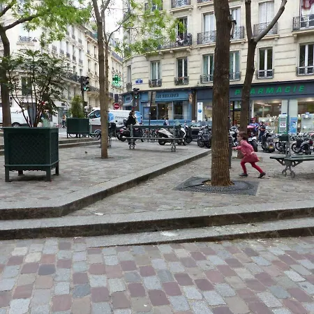 Nice 1 Bedroom Of 26m2 - Lively Area Apartamento *