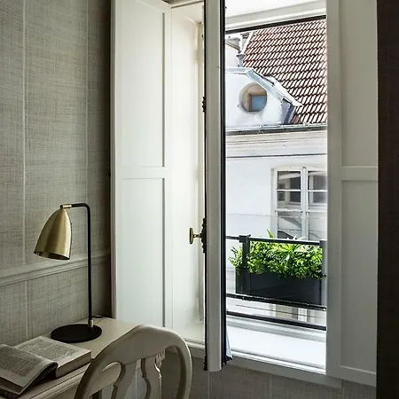 Charles V Hotel 4*