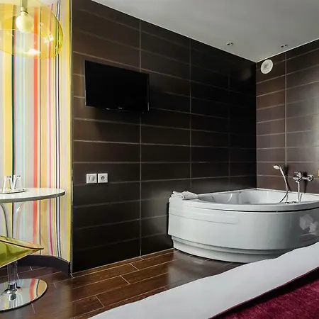Hotel Courcelles Etoile Paris