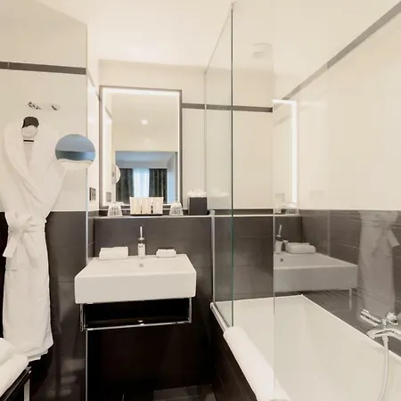 Hotel Xo 4*