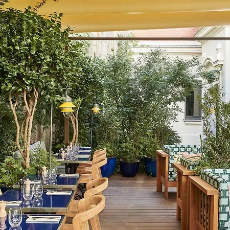 Le Ballu 5* Paris