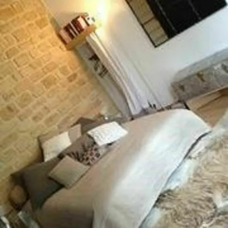 Mabillon Suite