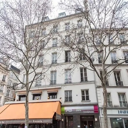 Hotel Absolute Republique Paris