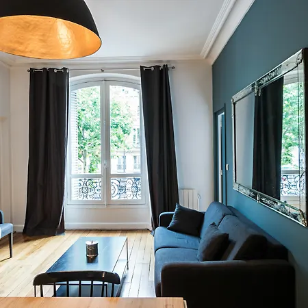 Apartment Habitat Parisien - Drouot Luxe