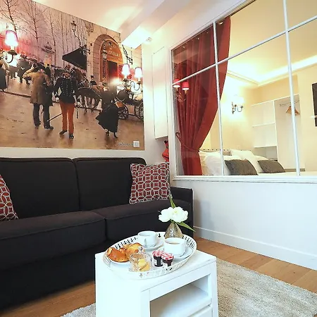Apartment Louvre Opera Design Chicsuites Paris