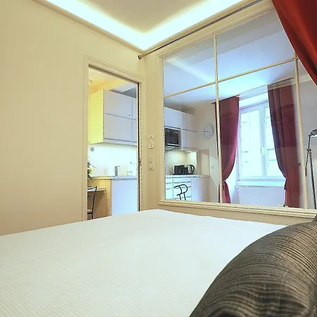 Louvre Opera Design Chicsuites Apartment *