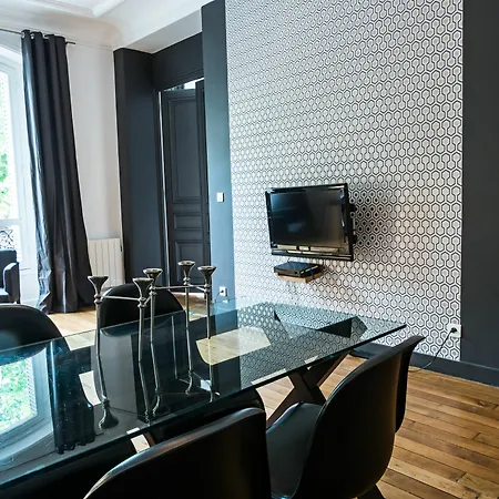 Habitat Parisien - Drouot Luxe Apartment *