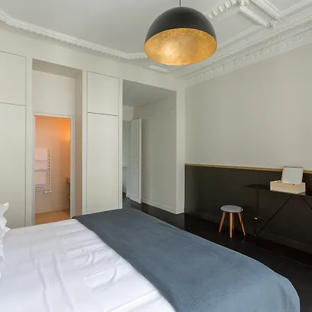 Apartment Habitat Parisien - Drouot Luxe