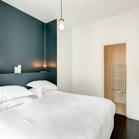 Apartment Habitat Parisien - Drouot Luxe Paris