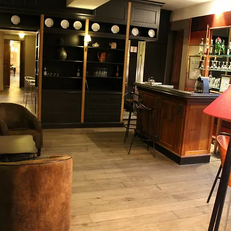 蒙索酒店 4*