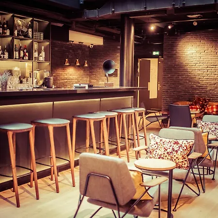 Laz' Urbain Hotel Parigi