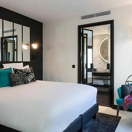 Hotel Laz' Urbain 4*