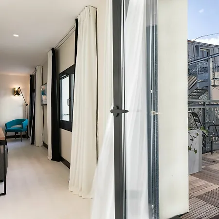 Laz' Urbain Hotel