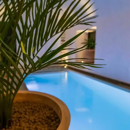 Hotel Laz' Urbain
