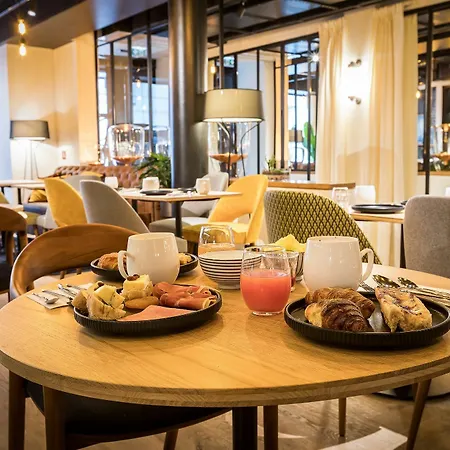 Laz' Urbain 4* Parigi