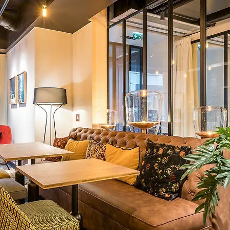 Laz' Urbain 4* Parigi