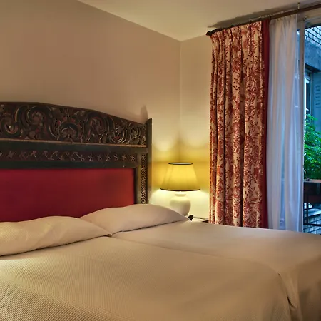 Hotel Nicolo - Tour Eiffel Paris