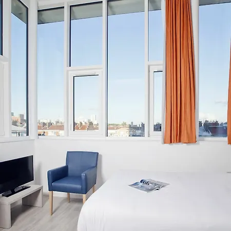 Sejours & Affaires Paris-davout 3*