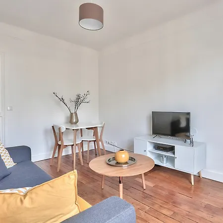 Notre Dame De - Monge Apartment