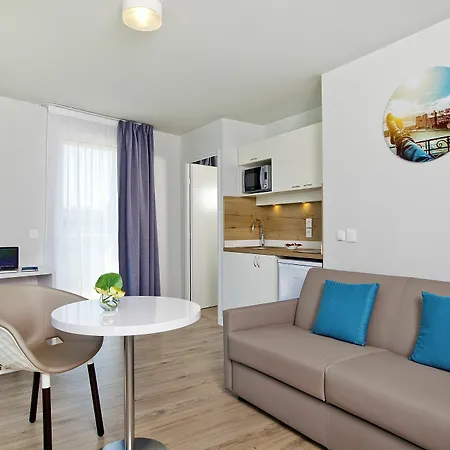 Residhome Gare De Lyon - Jacqueline De Romilly Appart hôtel 3*