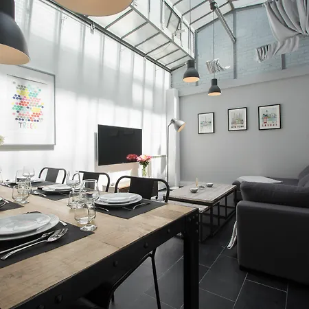 Luxury In - Republique *