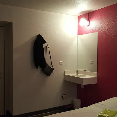 Hotel Hotelf1 Porte De Chatillon