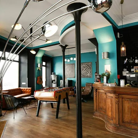 Hostel Arty Porte De Versailles By River