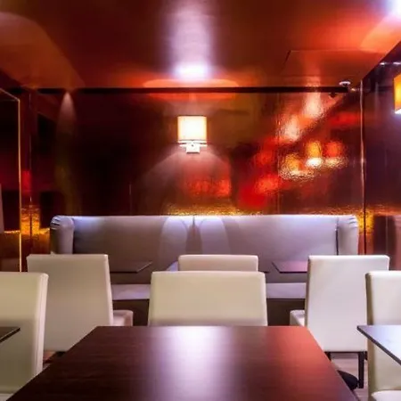 Armoni 4* Paris