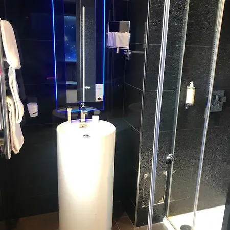 Hotel Déclic 4*