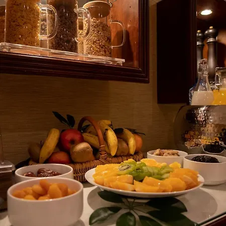 Montparnasse Hotel 4*