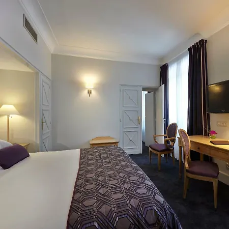 Royal Champs Elysees Hotel