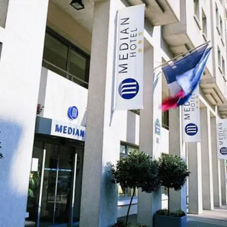 Median Porte De Versailles Hotel 3*