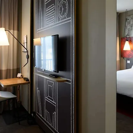 Ibis Tour Montparnasse 15eme 3* Paris