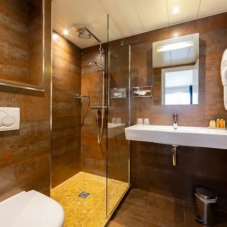 Hotel 15 Montparnasse 4*