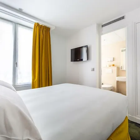 15 Montparnasse Hotel 4*