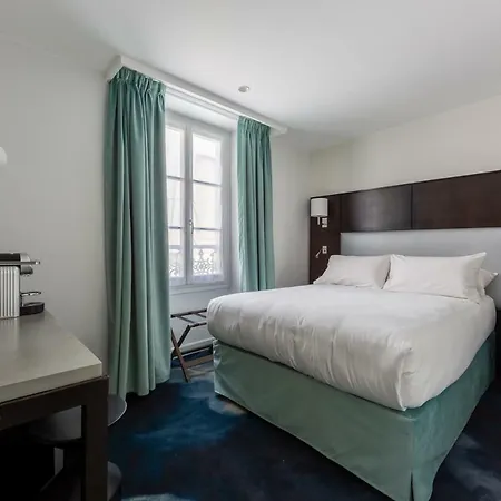 15 Montparnasse Hotel