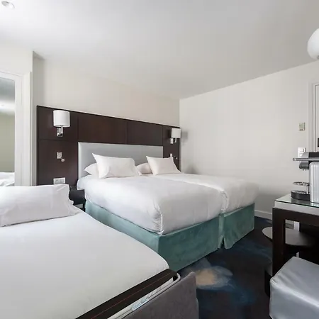 15 Montparnasse Hotel 4*