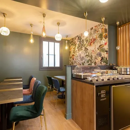 Hotel 15 Montparnasse 4*